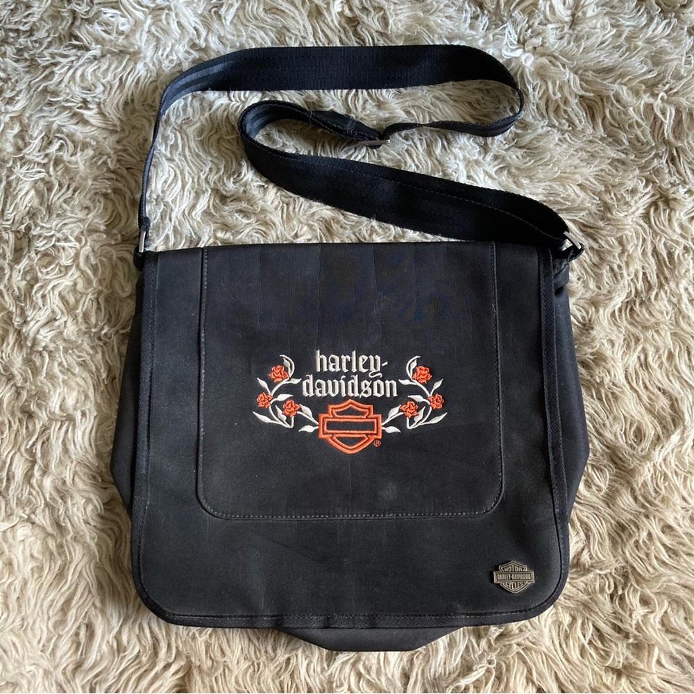 Harley Davidson black floral embroidered logo messenger crossbody bag